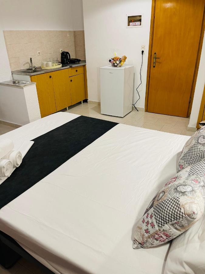 אפאנטו Anastasia Apartment מראה חיצוני תמונה